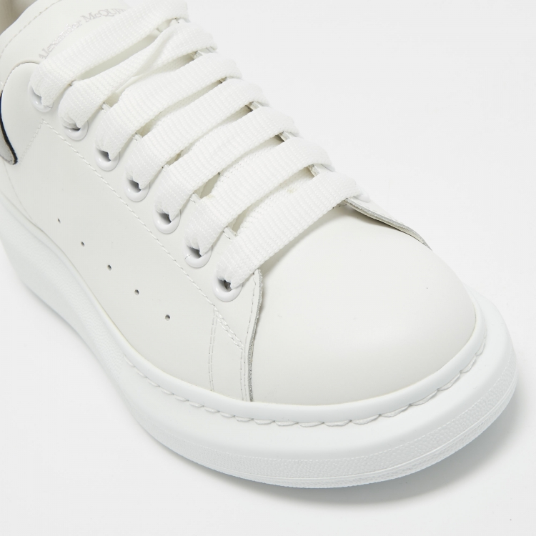 Pre Owned Alexander McQueen White Leather Larry Low Top Sneakers Size 39