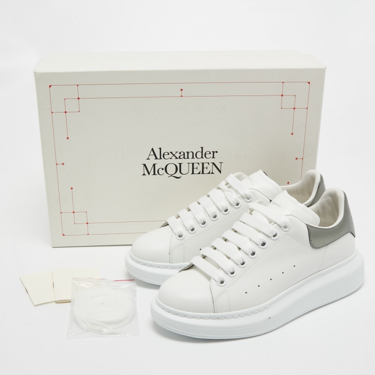 Pre Owned Alexander McQueen White Leather Larry Low Top Sneakers Size 39