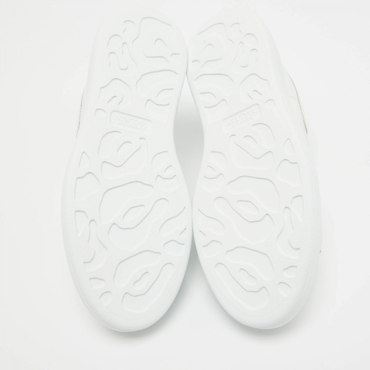 مملوكة مسبقًا Alexander McQueen White Leather Larry Sneakers Size 38