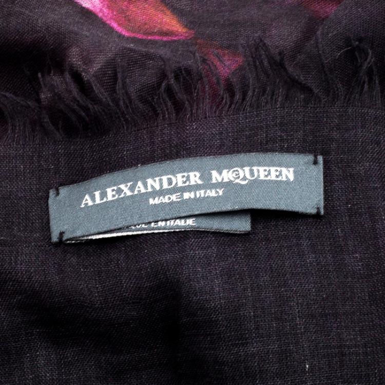 Pre Owned Alexander McQueen Black Floral Print Fringed Edge Scarf
