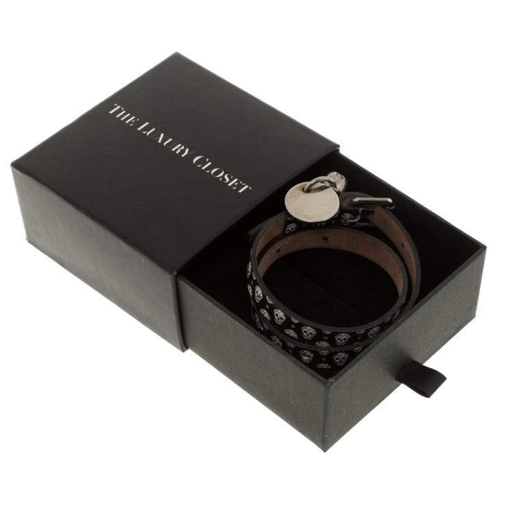 Pre Owned Alexander McQueen Black Skull Printed Leather Double Wrap Skull Charm Bracelet 