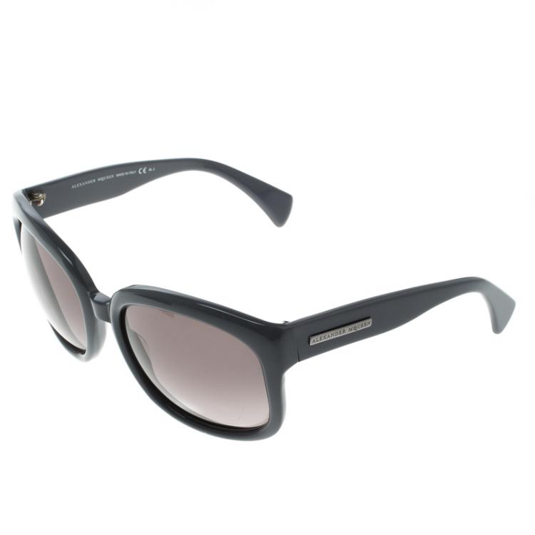 Pre Owned Alexander McQueen Grey AMQ 4190/S Oversized Sunglasses
