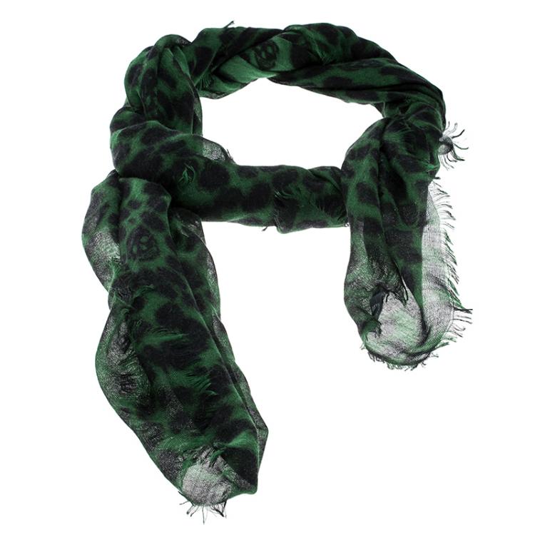 Pre Owned Alexander McQueen Green and Black Skull and Animal Print Silk Cashmere Scarf
