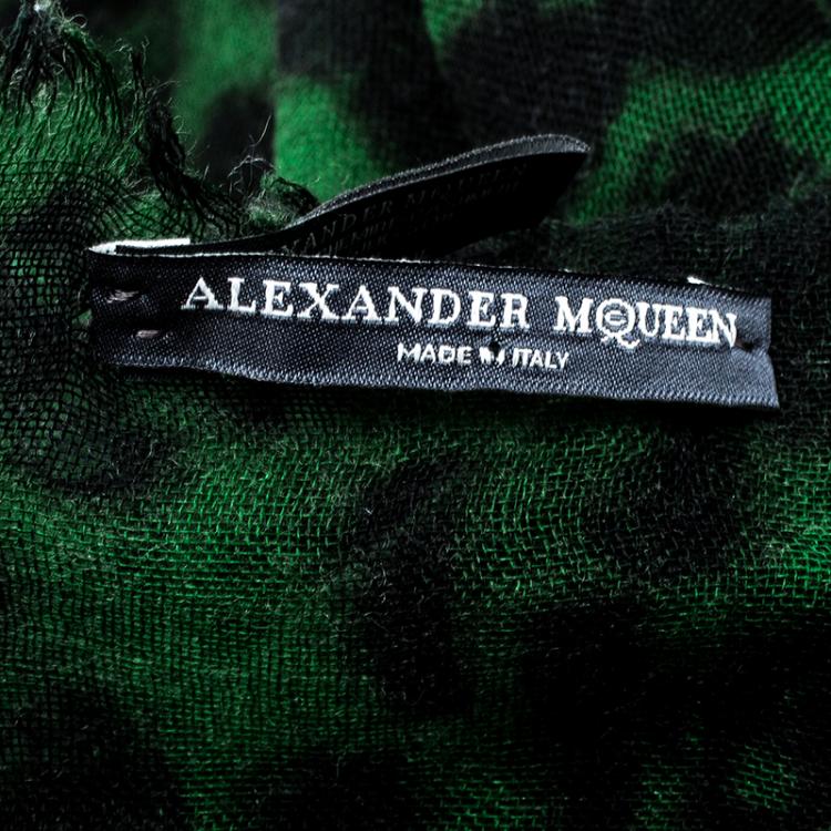 Pre Owned Alexander McQueen Green and Black Skull and Animal Print Silk Cashmere Scarf