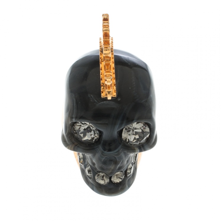 Pre Owned Alexander McQueen Grey Skull Plexi Punk Gold Tone Cocktail Ring Size 53