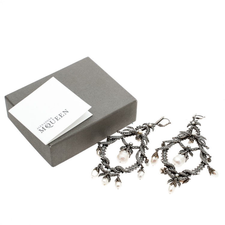Pre Owned Alexander McQueen Faux Pearl & Crystal Silver Tone Long Drop Earrings