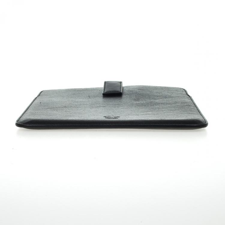 Pre Owned Alexander McQueen Black Leather Skull Embossed iPad Case