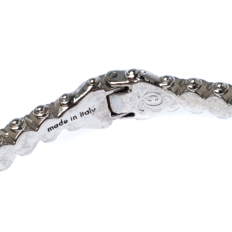 Pre Owned Alexander McQueen Twin Crystal Embedded Skull Silver Tone Open Cuff Bracelet