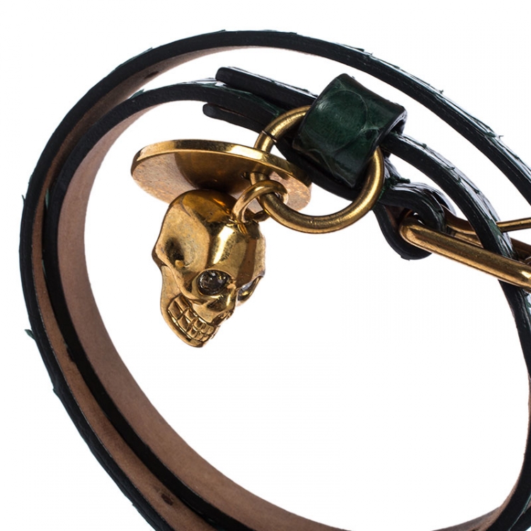 Pre Owned Alexander McQueen Crystal Skull Charm Green Leather Double Wrap Bracelet