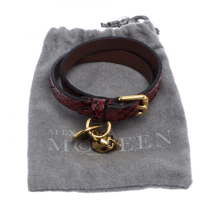 Pre Owned Alexander McQueen Snakeskin Leather Gold Tone Skull Charm Wrap Bracelet