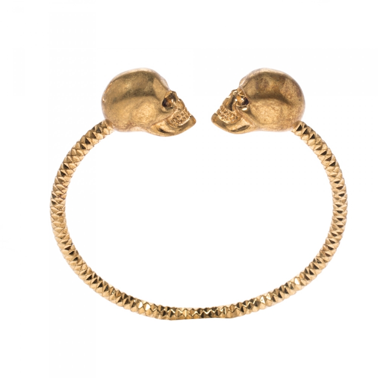 Pre Owned McQ by Alexander McQueen Aged Gold Tone Crystal Twin Skull Open Bracelet