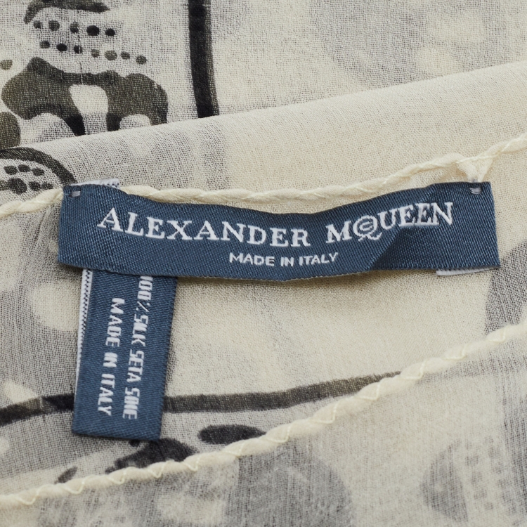 Pre Owned Alexander McQueen Ivory Skull Print Crepe Silk Scarf