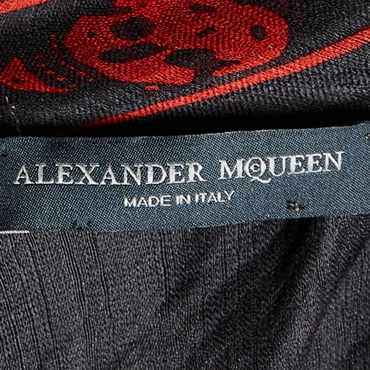 Pre Owned Alexander McQueen Black Skull Print Silk Chiffon Scarf
