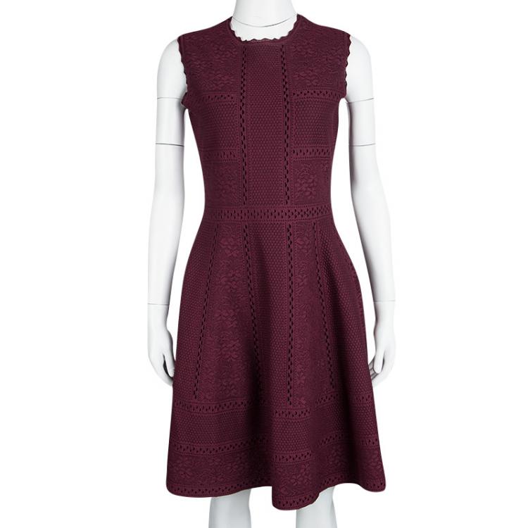 Pre Owned Alexander McQueen Burgundy Lace Knit Full Circle Sleeveless Dress M