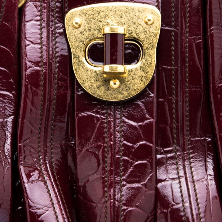 Pre Owned Alexander Mcqueen Bordeaux Croc Embossed Patent Leather Elvie Satchel