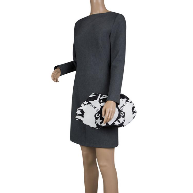 Pre Owned Alexander McQueen White/Black Printed Satin Medium De Manta Clutch