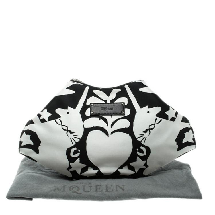 Pre Owned Alexander McQueen White/Black Printed Satin Medium De Manta Clutch