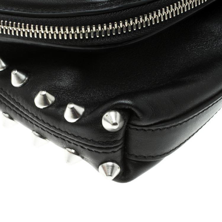 مملوكة مسبقًا Alexander McQueen Black Leather Studded Skull Padlock Fold Over Clutch