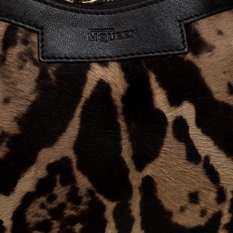 Pre Owned Alexander McQueen Leopard Print Calfhair Medium De Manta Clutch