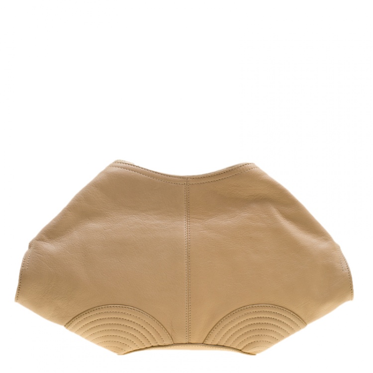 Pre Owned Alexander McQueen Beige Leather Medium Faithful De Manta Clutch