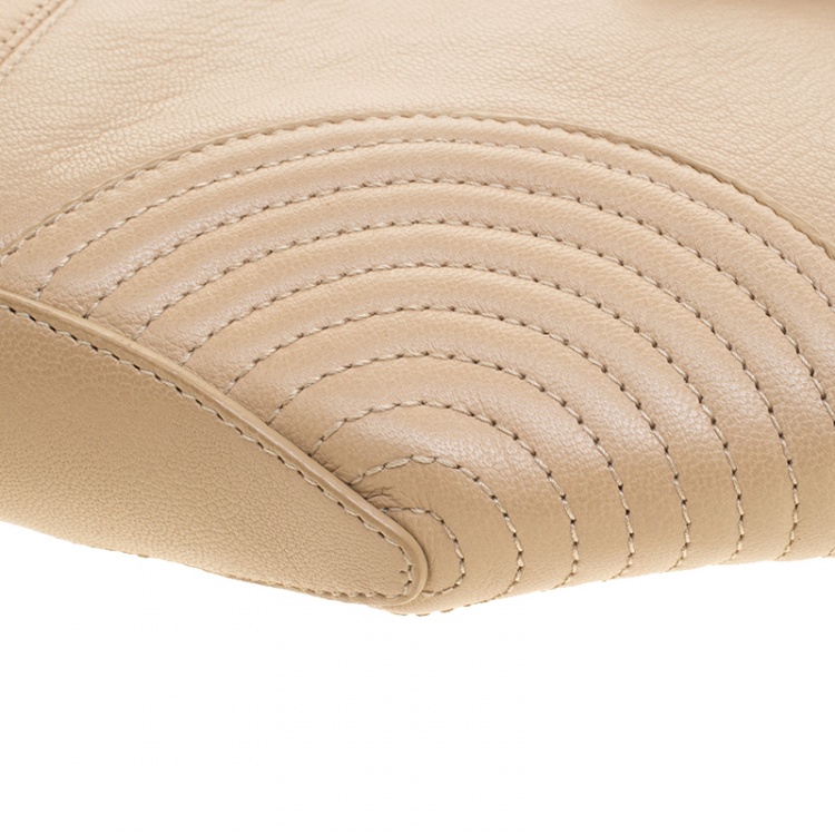 Pre Owned Alexander McQueen Beige Leather Medium Faithful De Manta Clutch
