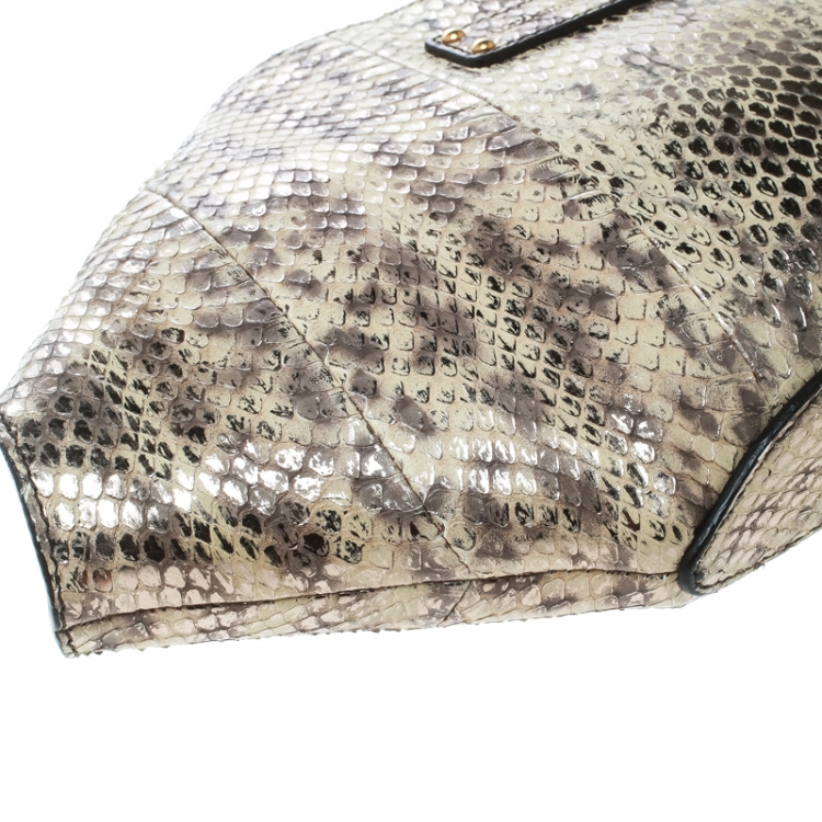 Pre Owned Alexander McQueen Beige/Gold Python Small De Manta Clutch