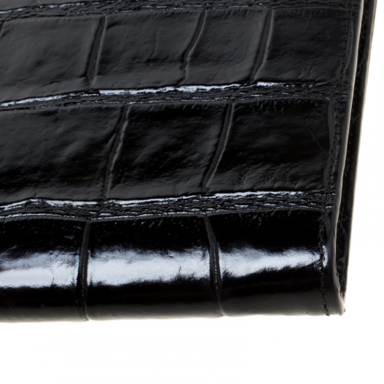 مملوكة مسبقًا Alexander McQueen Black Croc Embossed Leather Skull Knuckle Clutch