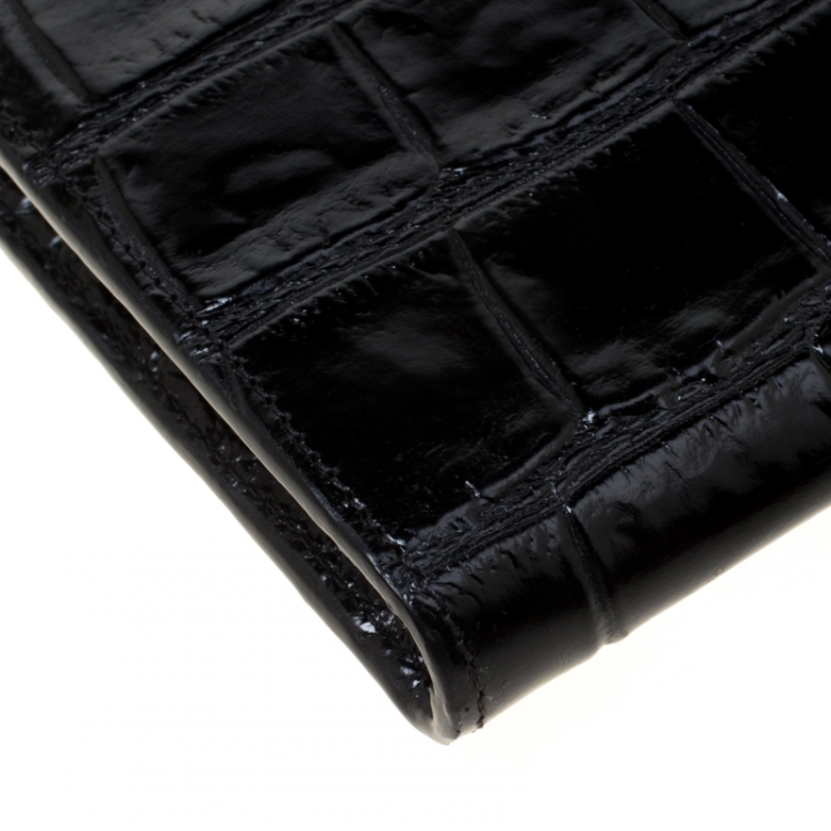 مملوكة مسبقًا Alexander McQueen Black Croc Embossed Leather Skull Knuckle Clutch