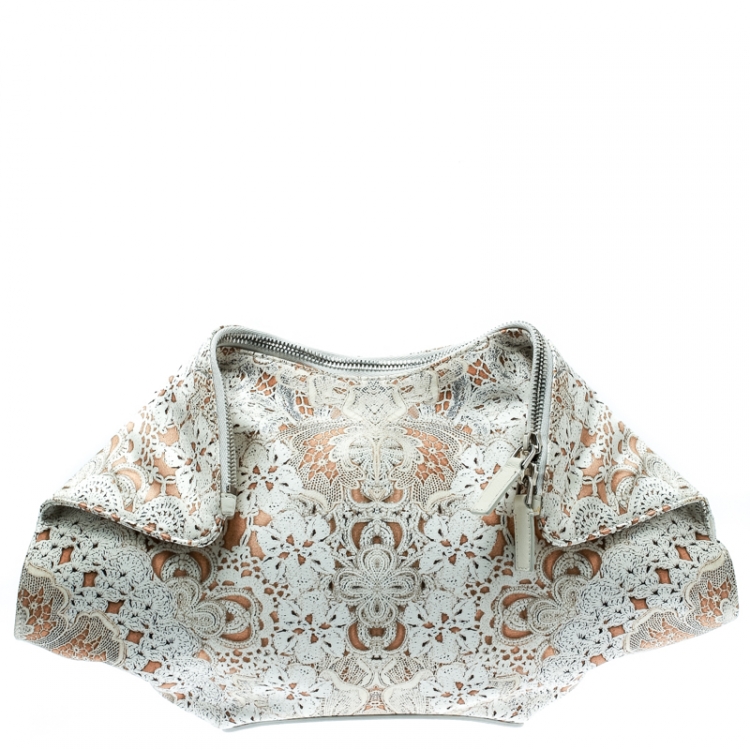 Pre Owned Alexander McQueen White Printed Satin Medium De Manta Clutch