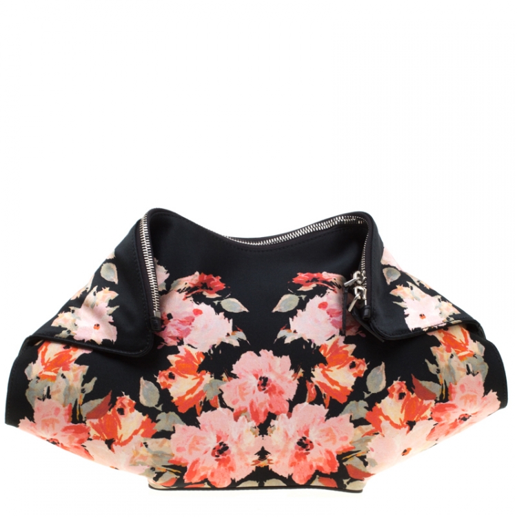 مملوكة مسبقًا Alexander McQueen Multicolor Printed Fabric Medium De Manta Clutch