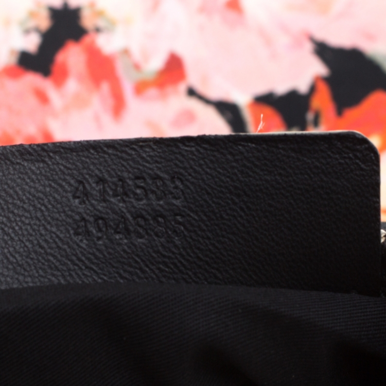 مملوكة مسبقًا Alexander McQueen Multicolor Printed Fabric Medium De Manta Clutch