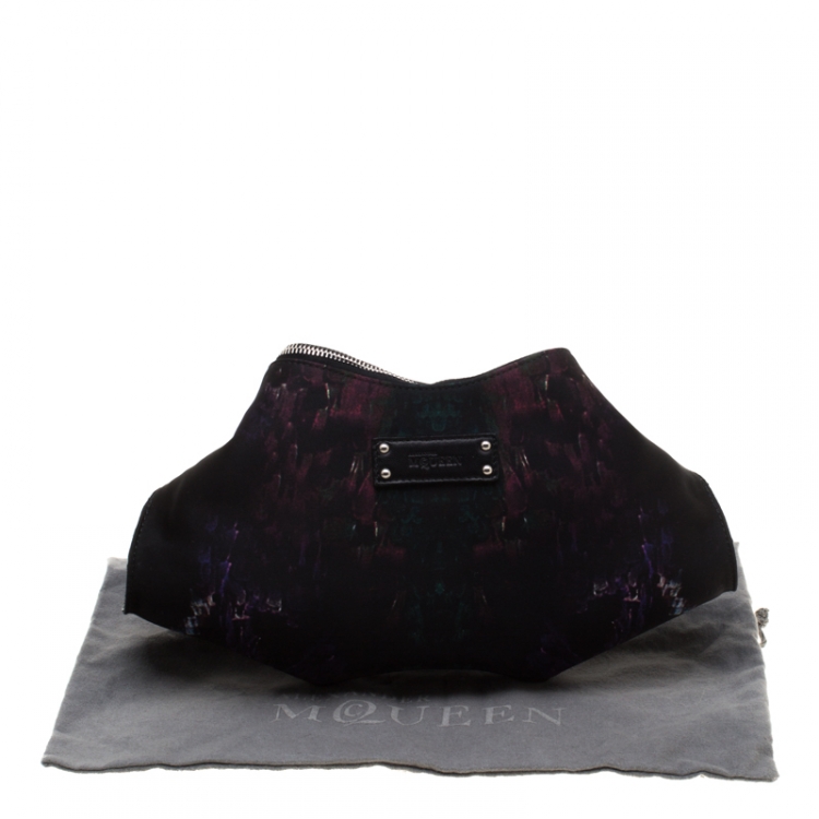Pre Owned Alexander McQueen Black Printed Satin Small De Manta Clutch