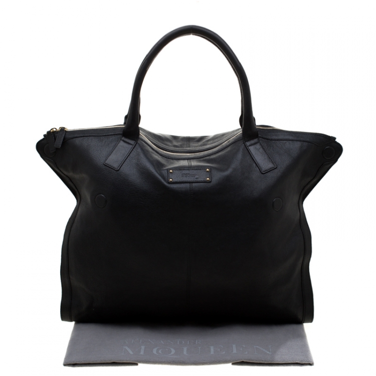 Pre Owned Alexander McQueen Black Leather Large De Manta Tote