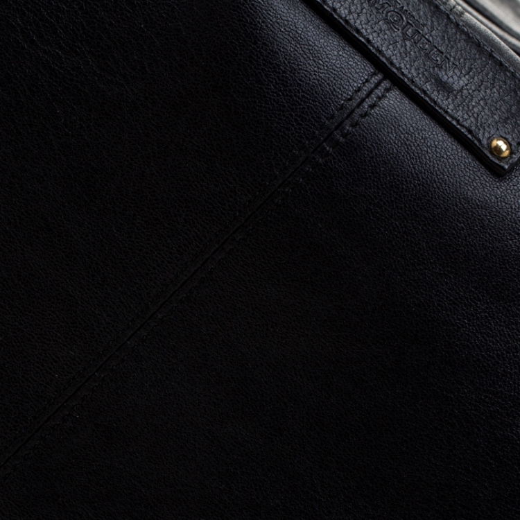 Pre Owned Alexander McQueen Black Leather Large De Manta Tote