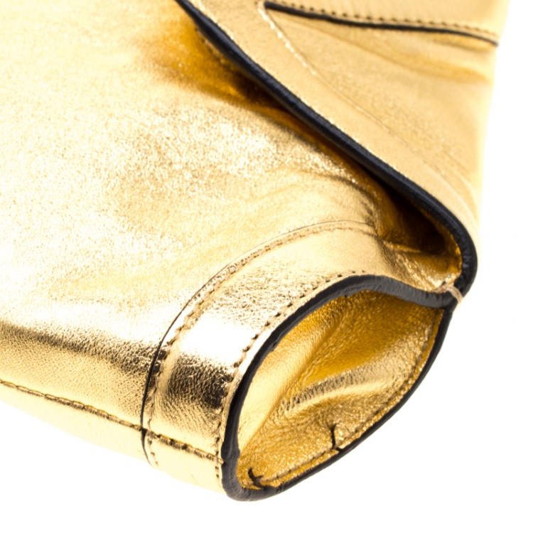 Pre Owned Alexander McQueen Gold Metallic Leather Medium De Manta Clutch