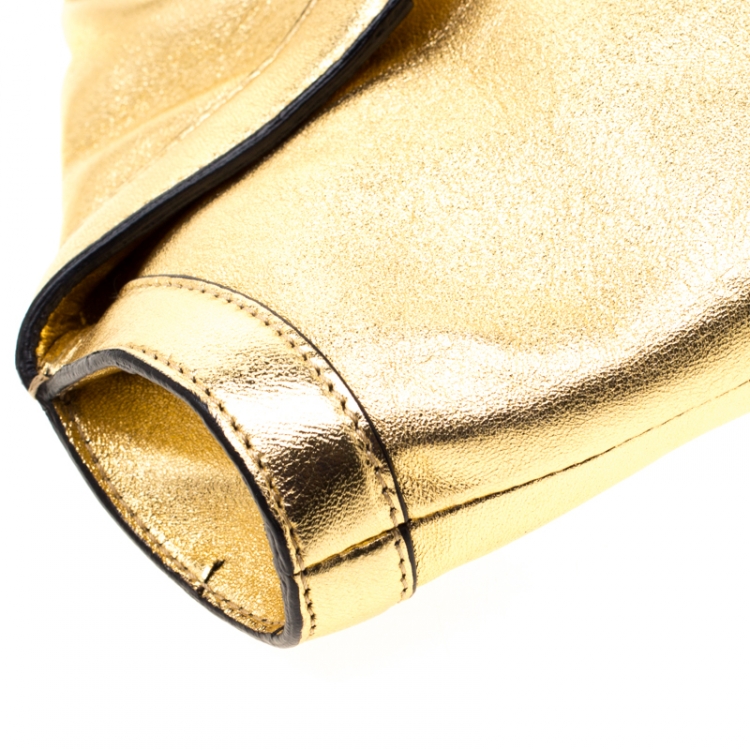 Pre Owned Alexander McQueen Gold Metallic Leather Medium De Manta Clutch