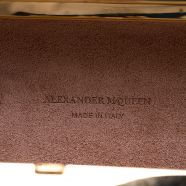 Pre Owned Alexander McQueen Black/Gold Ombre Glitters Skull Knuckle Clutch