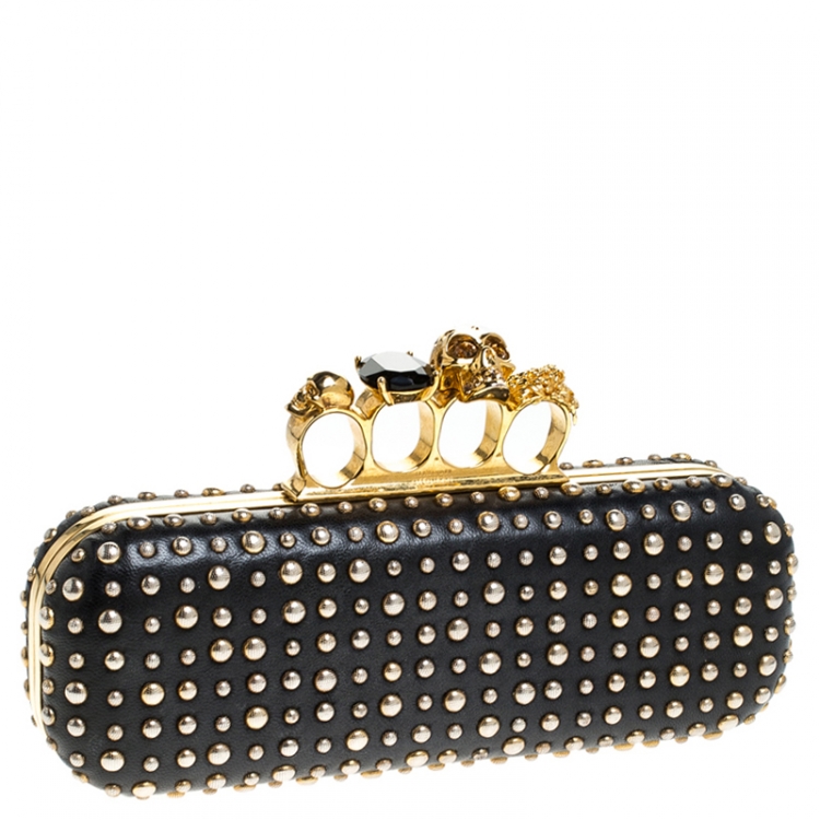 Pre Owned Alexander McQueen Black/Gold Studded Leather Skull Knuckle Box Clutch