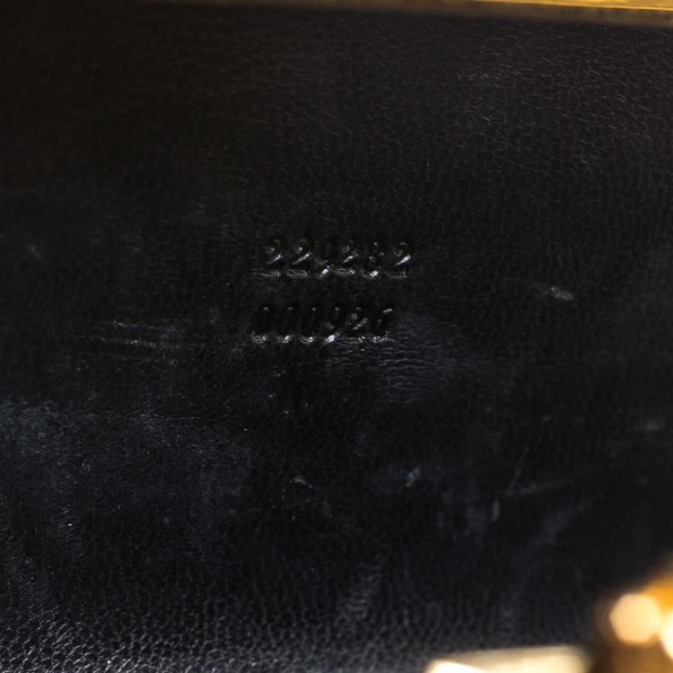 Pre Owned Alexander McQueen Black/Gold Studded Leather Skull Knuckle Box Clutch
