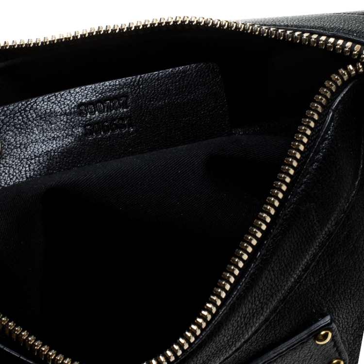 مملوكة مسبقًا Alexander McQueen Black Leather Medium De Manta Clutch