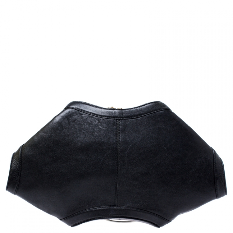 Pre Owned Alexander McQueen Black Leather Medium De Manta Clutch