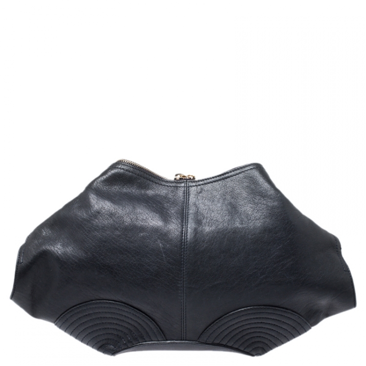 Pre Owned Alexander McQueen Black Leather Medium De Manta Clutch