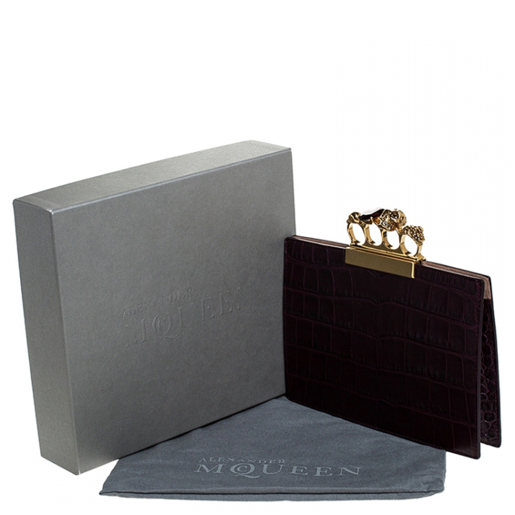 Pre Owned Alexander McQueen Crocodile Embossed Leather Skull Knuckle Flat Clutch 