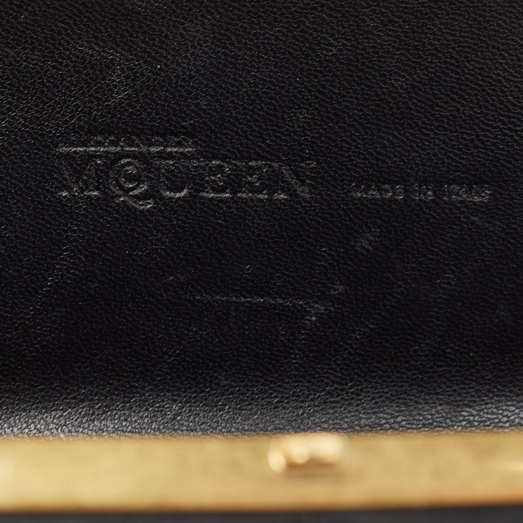 Pre Owned Alexander McQueen Black Leather Skull Box Clutch