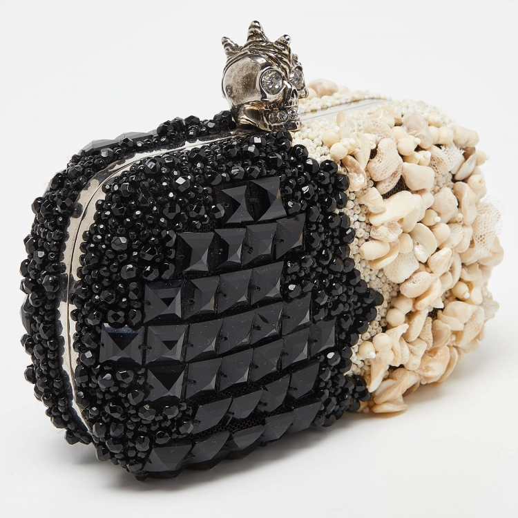 Pre Owned Alexander McQueen Black/Beige Beads Embellished Skull Box Clutch
