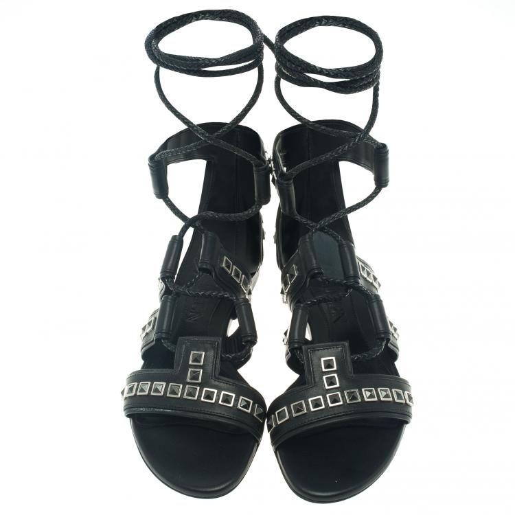 مملوكة مسبقًا Alexander McQueen Black Leather Studded Sandals Size 37