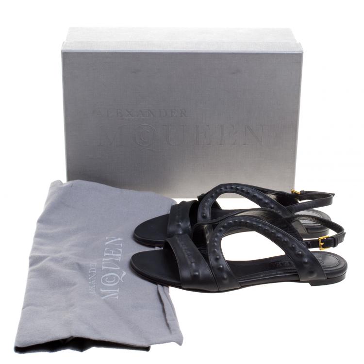 مملوكة مسبقًا Alexander McQueen Black Leather Sandals Size 37