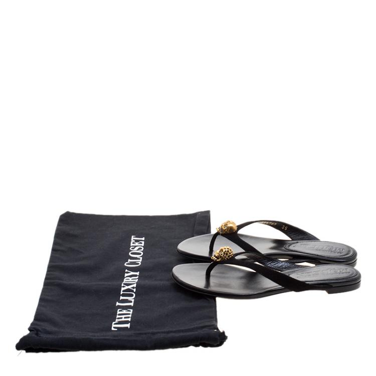 Pre Owned Alexander McQueen Black Suede Crystal Embellished Skull Flat Thong Sandals Size 35