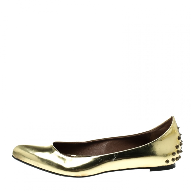 مملوكة مسبقًا Alexander McQueen Metallic Gold Leather Studded Ballet Flats Size 41