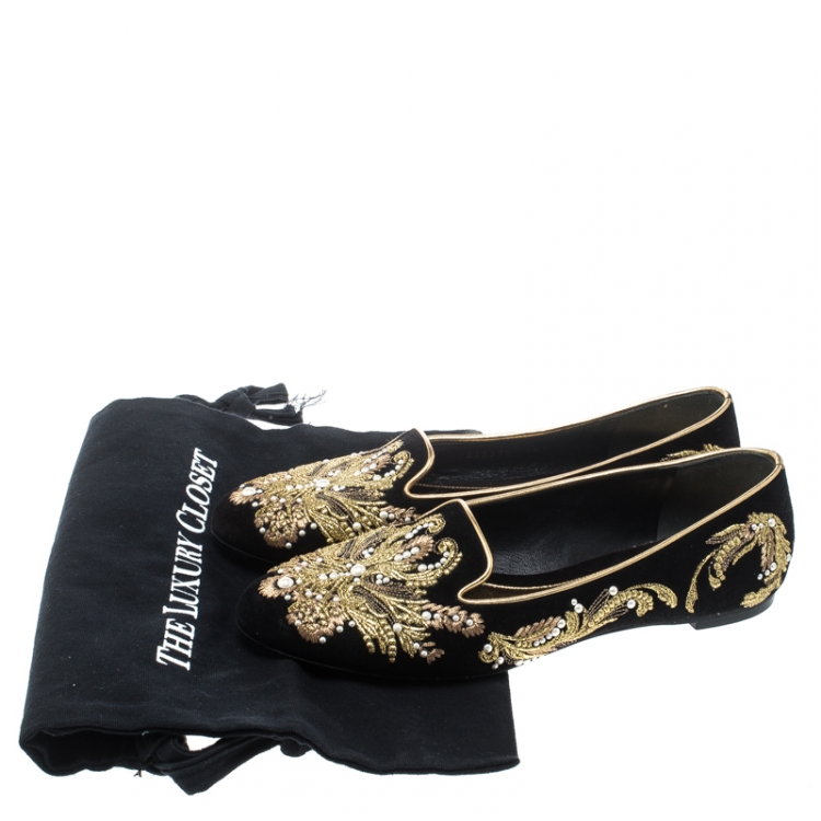 مملوكة مسبقًا Alexander McQueen Black Velvet Embroidered Smoking Slippers Size 38.5